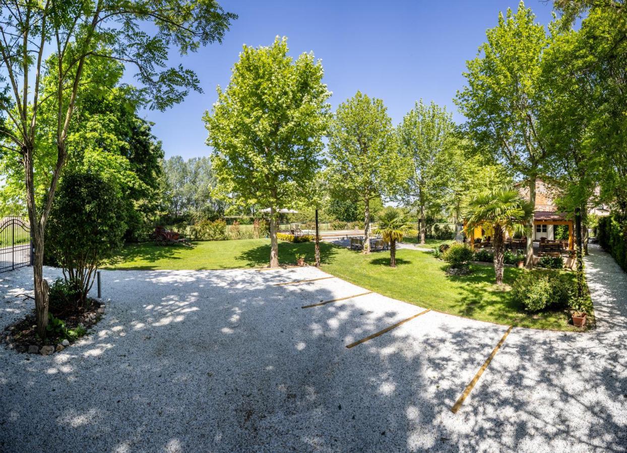 Bed and Breakfast Vecchio Granaio Pisa Exterior foto